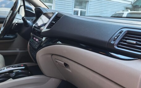 Honda Pilot III рестайлинг, 2017 год, 3 050 000 рублей, 25 фотография