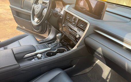 Lexus RX IV рестайлинг, 2022 год, 6 500 000 рублей, 20 фотография