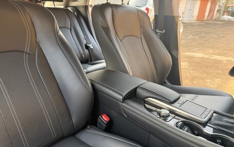 Lexus RX IV рестайлинг, 2022 год, 6 500 000 рублей, 29 фотография