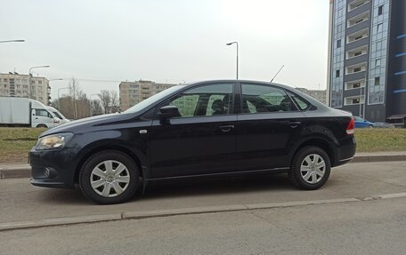 Volkswagen Polo VI (EU Market), 2011 год, 800 000 рублей, 3 фотография