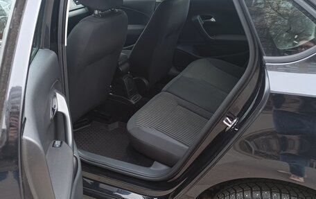 Volkswagen Polo VI (EU Market), 2011 год, 800 000 рублей, 7 фотография