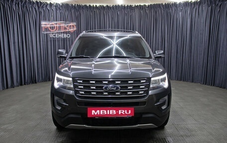 Ford Explorer VI, 2017 год, 2 749 000 рублей, 2 фотография