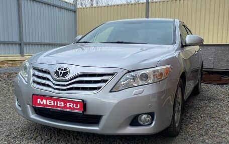 Toyota Camry, 2010 год, 1 270 000 рублей, 1 фотография
