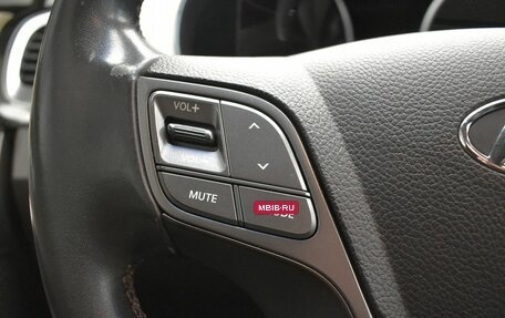 Hyundai Santa Fe III рестайлинг, 2013 год, 1 899 000 рублей, 10 фотография