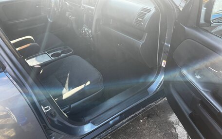 Honda CR-V II рестайлинг, 2005 год, 690 000 рублей, 8 фотография