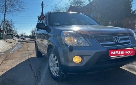 Honda CR-V II рестайлинг, 2005 год, 690 000 рублей, 2 фотография