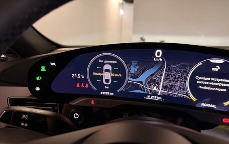 Porsche Taycan I, 2021 год, 7 500 000 рублей, 9 фотография