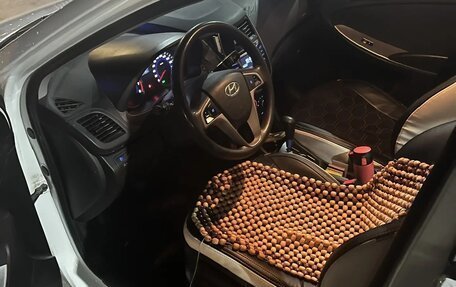 Hyundai Solaris II рестайлинг, 2016 год, 850 000 рублей, 11 фотография