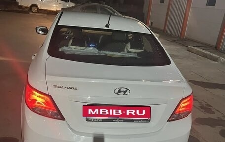 Hyundai Solaris II рестайлинг, 2016 год, 850 000 рублей, 5 фотография