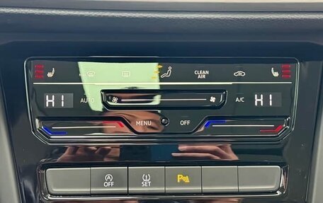 Volkswagen Touran III, 2021 год, 2 480 000 рублей, 12 фотография