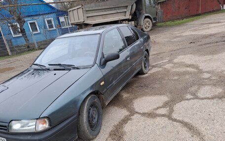 Nissan Primera II рестайлинг, 1994 год, 150 000 рублей, 2 фотография