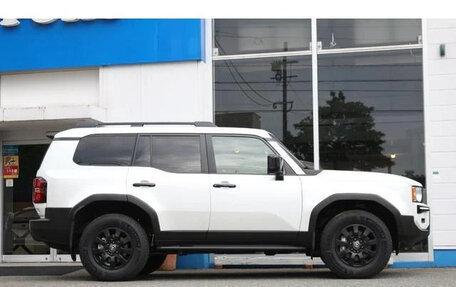 Toyota Land Cruiser Prado, 2024 год, 7 350 555 рублей, 2 фотография