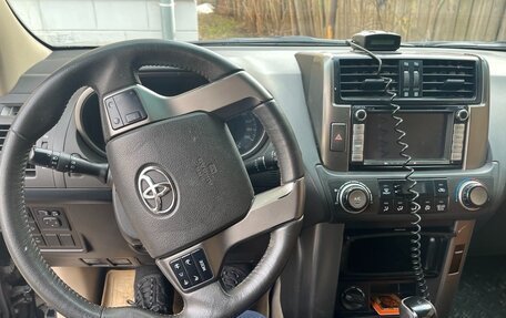 Toyota Land Cruiser Prado 150 рестайлинг 2, 2012 год, 2 400 000 рублей, 7 фотография