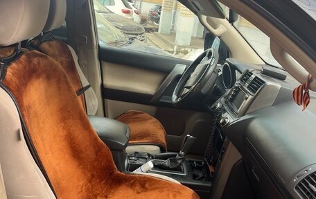 Toyota Land Cruiser Prado 150 рестайлинг 2, 2012 год, 2 400 000 рублей, 10 фотография