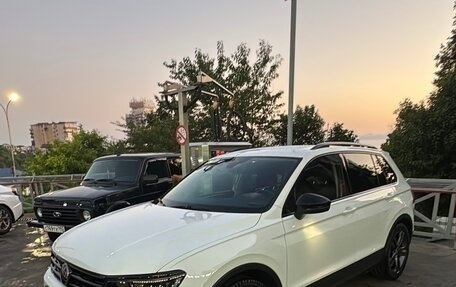 Volkswagen Tiguan II, 2019 год, 2 750 000 рублей, 5 фотография