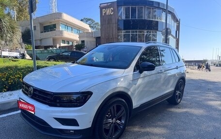 Volkswagen Tiguan II, 2019 год, 2 750 000 рублей, 4 фотография