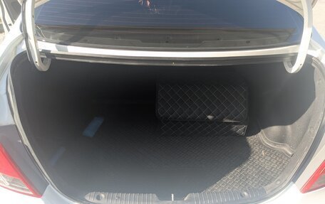 Hyundai Solaris II рестайлинг, 2016 год, 1 210 000 рублей, 5 фотография