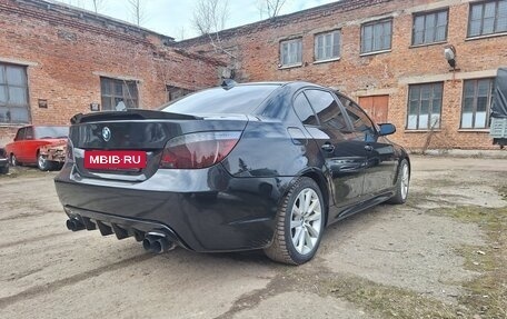 BMW 5 серия, 2004 год, 1 250 000 рублей, 3 фотография