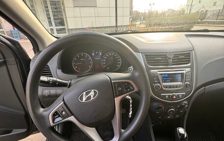 Hyundai Solaris II рестайлинг, 2014 год, 950 000 рублей, 7 фотография