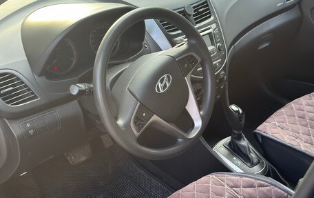 Hyundai Solaris II рестайлинг, 2014 год, 950 000 рублей, 5 фотография