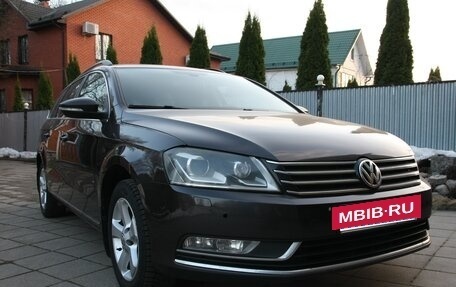 Volkswagen Passat B7, 2011 год, 900 000 рублей, 5 фотография