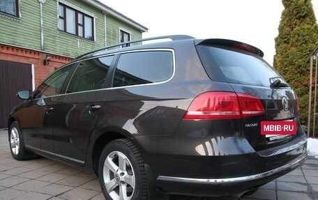 Volkswagen Passat B7, 2011 год, 900 000 рублей, 2 фотография