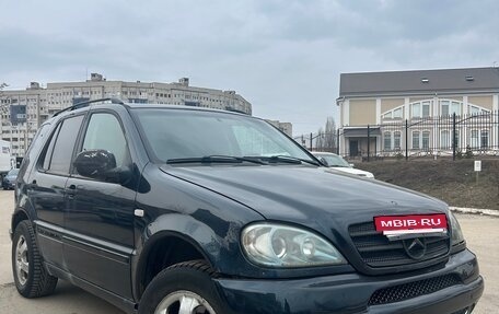 Mercedes-Benz M-Класс, 2001 год, 380 000 рублей, 3 фотография