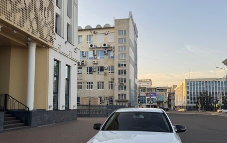 Mercedes-Benz C-Класс, 2015 год, 1 850 000 рублей, 6 фотография