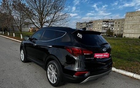 Hyundai Santa Fe III рестайлинг, 2017 год, 2 430 000 рублей, 16 фотография