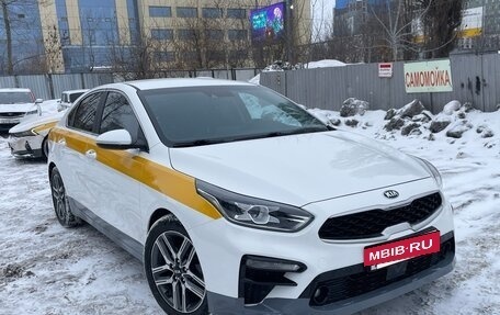 KIA K3, 2020 год, 1 800 000 рублей, 9 фотография