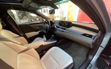 Lexus ES VII, 2018 год, 3 050 000 рублей, 8 фотография