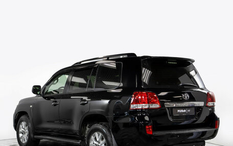 Toyota Land Cruiser 200, 2010 год, 2 698 000 рублей, 5 фотография