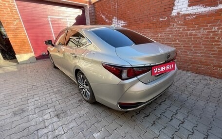 Lexus ES VII, 2018 год, 3 050 000 рублей, 4 фотография