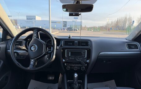 Volkswagen Jetta VI, 2017 год, 1 050 000 рублей, 15 фотография