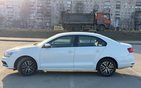 Volkswagen Jetta VI, 2017 год, 1 050 000 рублей, 4 фотография