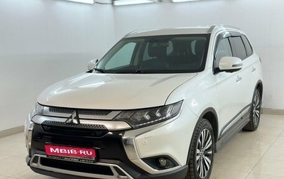 Mitsubishi Outlander III рестайлинг 3, 2018 год, 2 870 000 рублей, 1 фотография