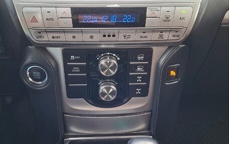 Toyota Land Cruiser Prado 150 рестайлинг 2, 2019 год, 4 949 000 рублей, 16 фотография