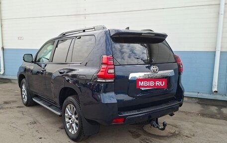 Toyota Land Cruiser Prado 150 рестайлинг 2, 2019 год, 4 949 000 рублей, 2 фотография