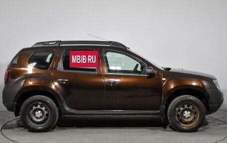 Renault Duster I рестайлинг, 2017 год, 929 000 рублей, 4 фотография