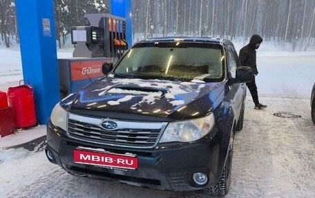 Subaru Forester, 2009 год, 930 000 рублей, 1 фотография