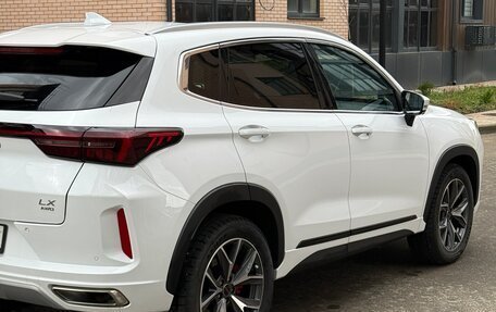 CheryExeed LX, 2022 год, 2 170 000 рублей, 6 фотография