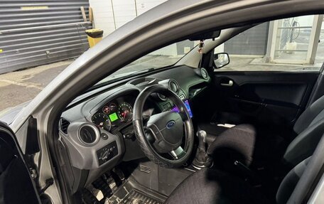 Ford Fiesta, 2007 год, 650 000 рублей, 17 фотография