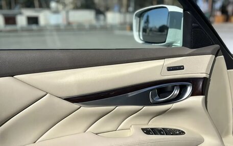 Infiniti M, 2012 год, 1 430 000 рублей, 27 фотография