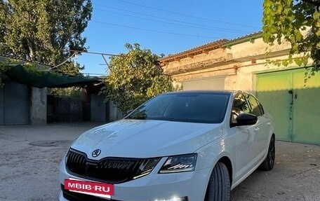 Skoda Octavia, 2018 год, 1 650 000 рублей, 2 фотография