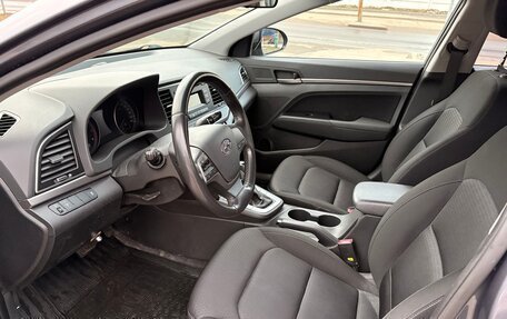 Hyundai Elantra VI рестайлинг, 2017 год, 2 150 000 рублей, 8 фотография