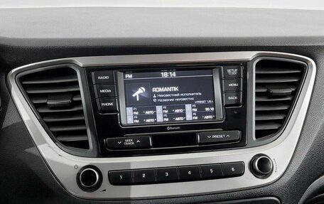 Hyundai Solaris II рестайлинг, 2018 год, 1 180 000 рублей, 7 фотография