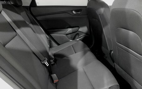 Hyundai Solaris II рестайлинг, 2018 год, 1 180 000 рублей, 12 фотография