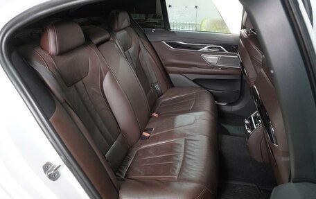 BMW 7 серия, 2017 год, 3 549 000 рублей, 9 фотография