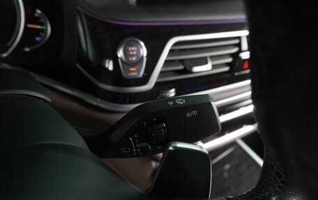 BMW 7 серия, 2017 год, 3 549 000 рублей, 19 фотография