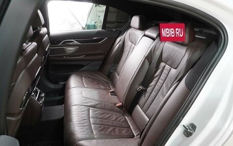 BMW 7 серия, 2017 год, 3 549 000 рублей, 11 фотография